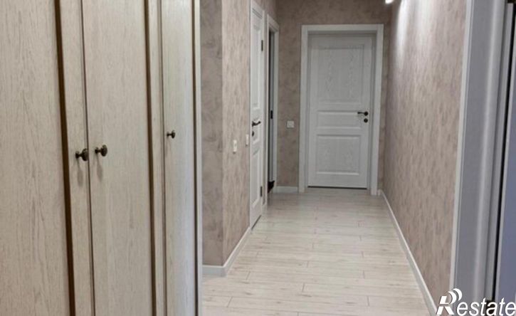 3-комн квартира улица Кирова, 19Б,  д. 19Б