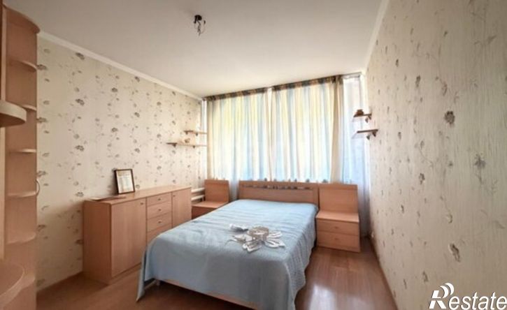 4-комн квартира ул Р.Люксембург, 8,  д. 8