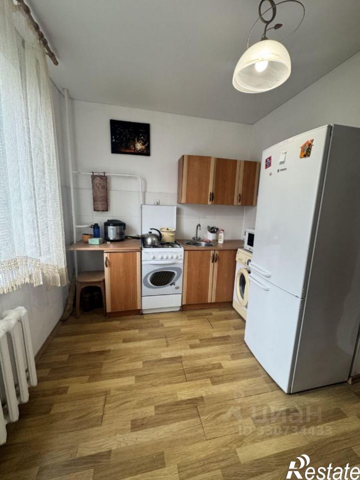 1-комн квартира улица Комарова, 16,  д. 16