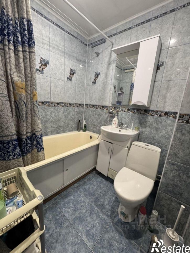 1-комн квартира улица Комарова, 16,  д. 16