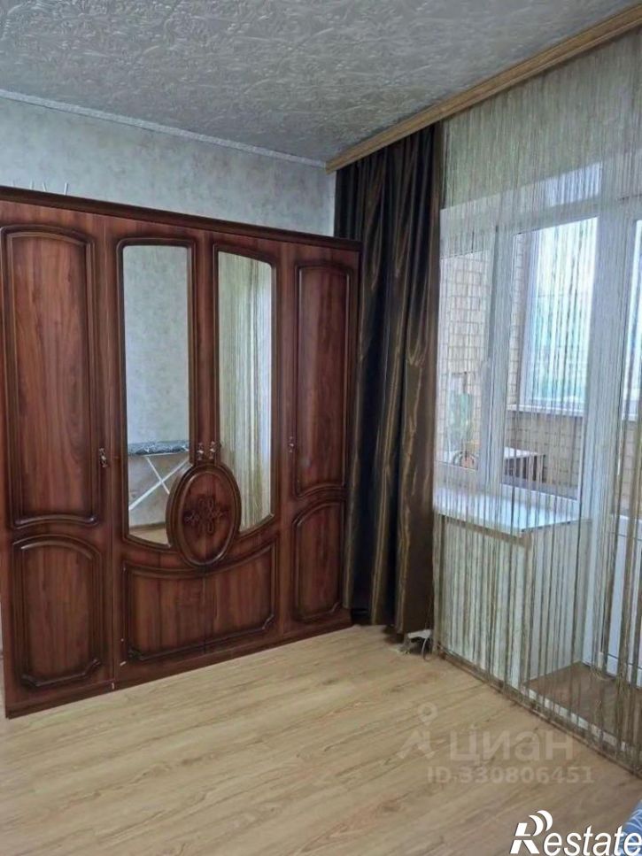 1-комн квартира проспект 70 лет Октября, 77А,  д. 77А