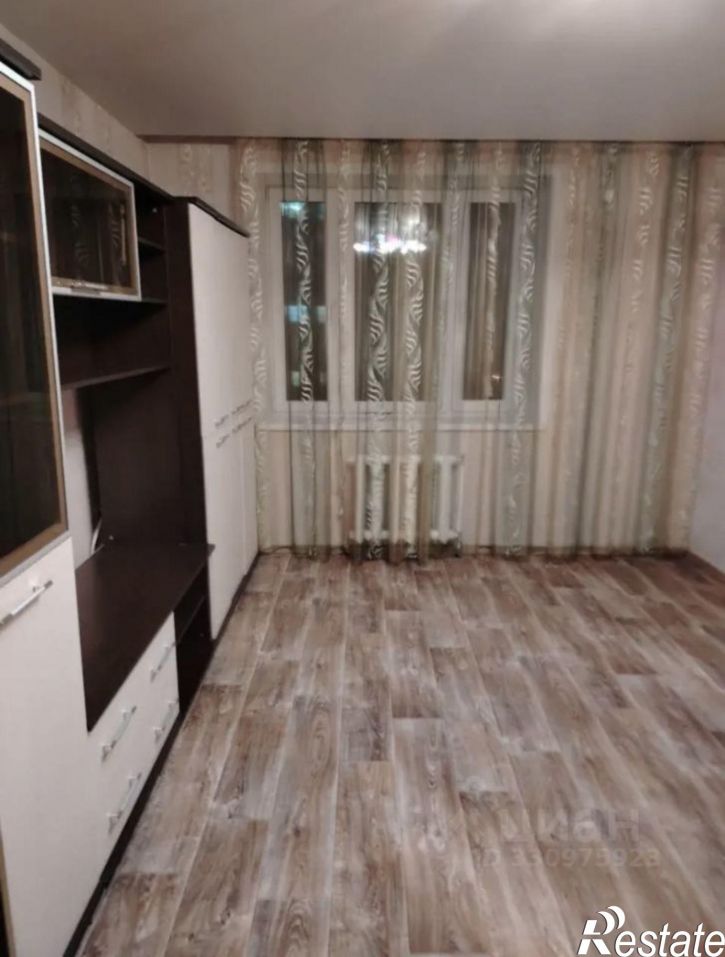 1-комн квартира пр-кт 60 лет Октября, 143,  д. 143
