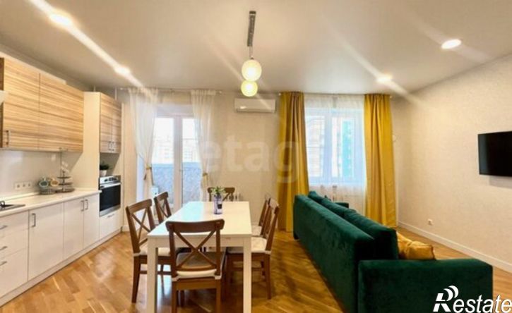 3-комн квартира ул Короленко, 24,  д. 24