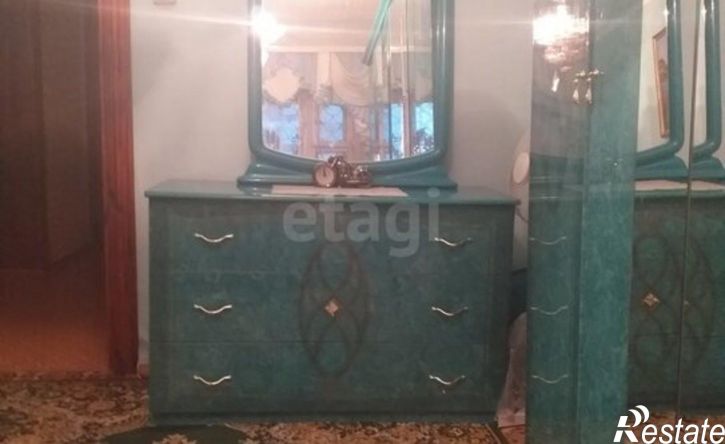 4-комн квартира Коммунистическая улица, 10,  д. 10