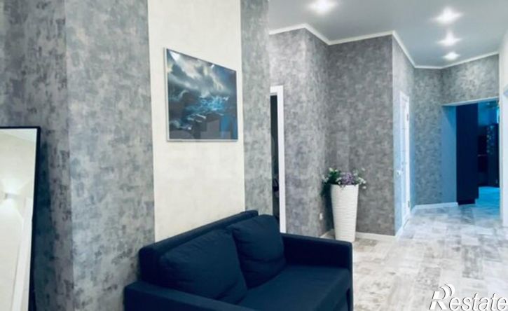 3-комн квартира улица Богдана Хмельницкого, 75,  д. 75