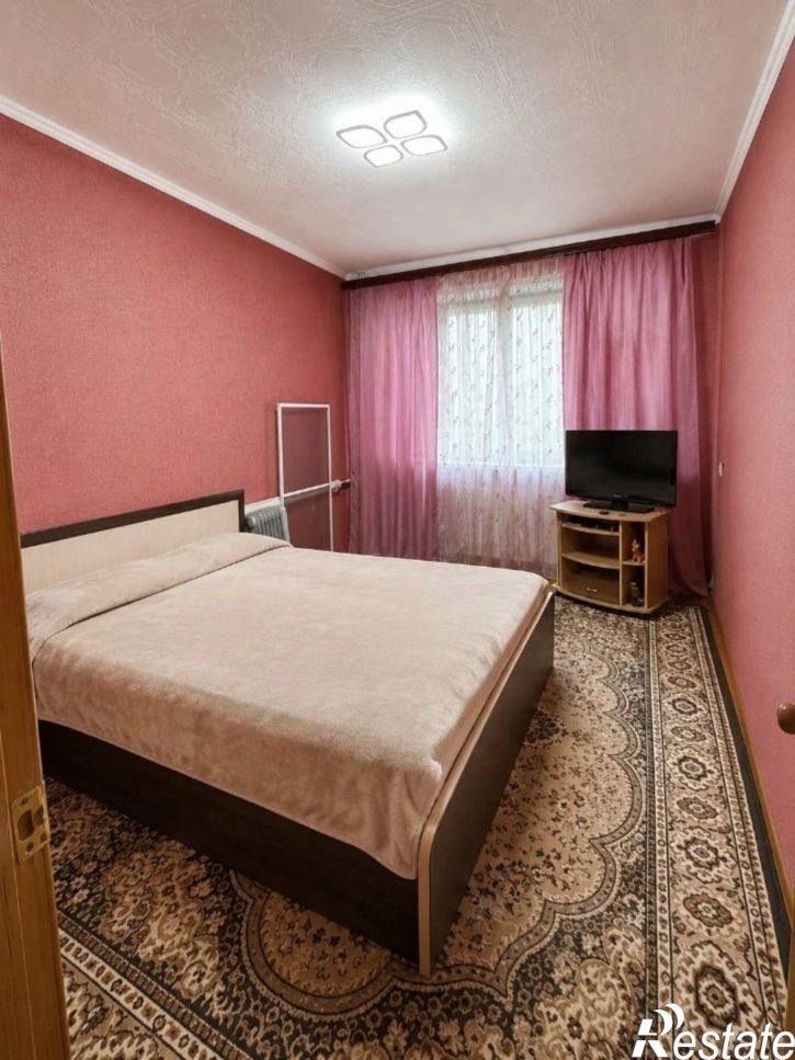 4-комн квартира улица Никулы Эркая, 22,  д. 22