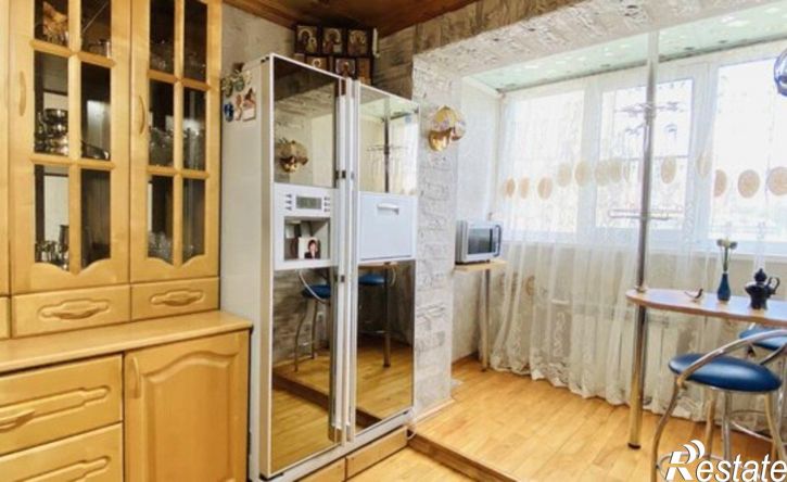 4-комн квартира улица Косарева, 13 к1,  д. 13 к1