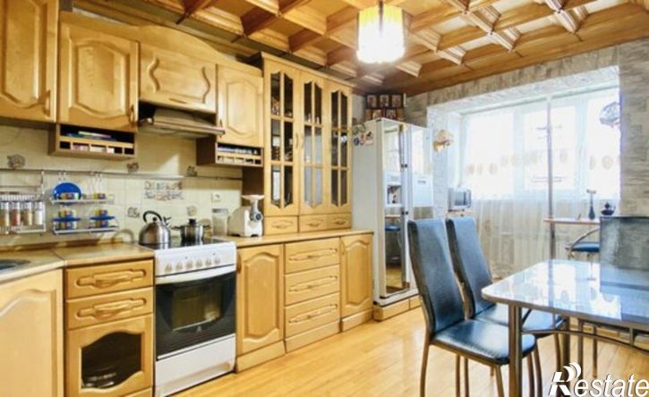 4-комн квартира улица Косарева, 13 к1,  д. 13 к1