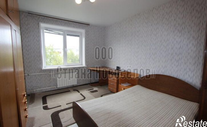 2-комн квартира улица Комарова, 14,  д. 14