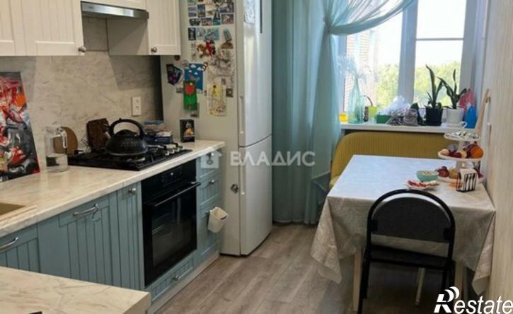 3-комн квартира проспект 60 лет Октября, 49А,  д. 49А
