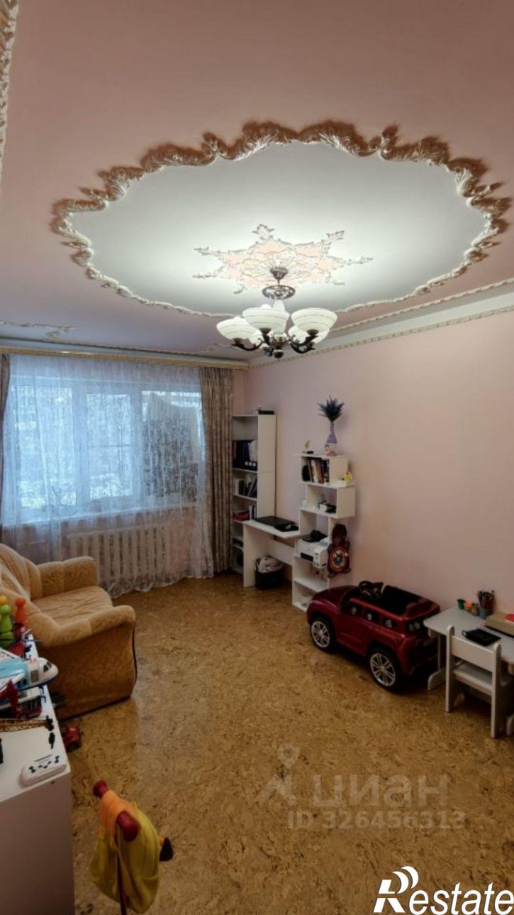 3-комн квартира улица Коваленко, 18,  д. 18