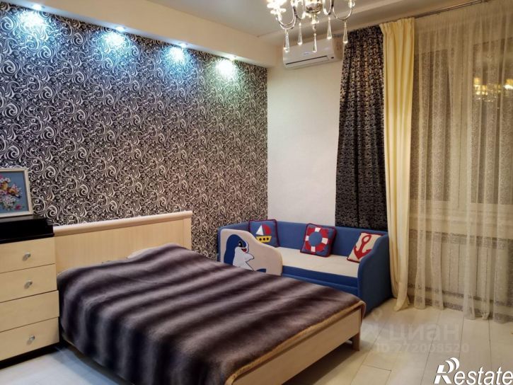 2-комн квартира улица Богдана Хмельницкого, 75,  д. 75