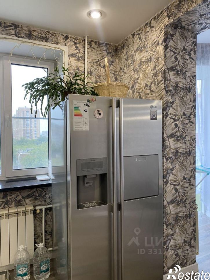 2-комн квартира пр-кт 70 лет Октября, 73Б,  д. 73Б