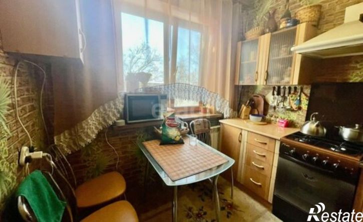 2-комн квартира пр-кт 60 лет Октября, 39,  д. 39