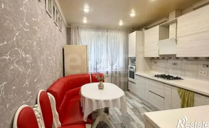 3-комн квартира улица Металлургов, 5А,  д. 5А