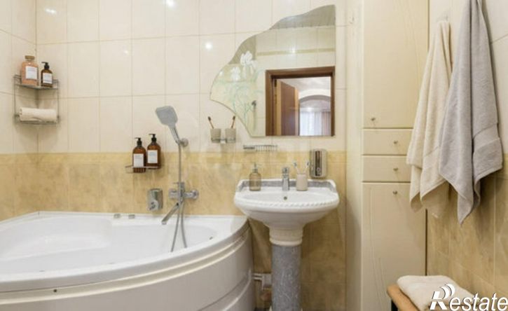 3-комн квартира улица Металлургов, 5А,  д. 5А
