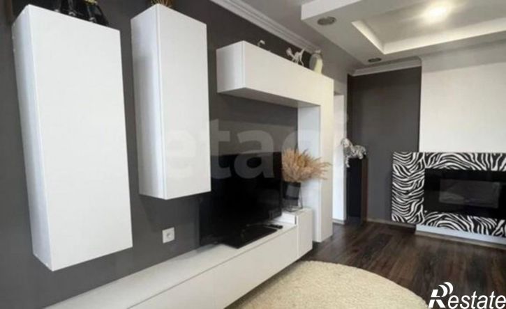 3-комн квартира ул Металлургов, 1,  д. 1