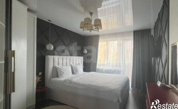 3-комн квартира ул Металлургов, 1,  д. 1