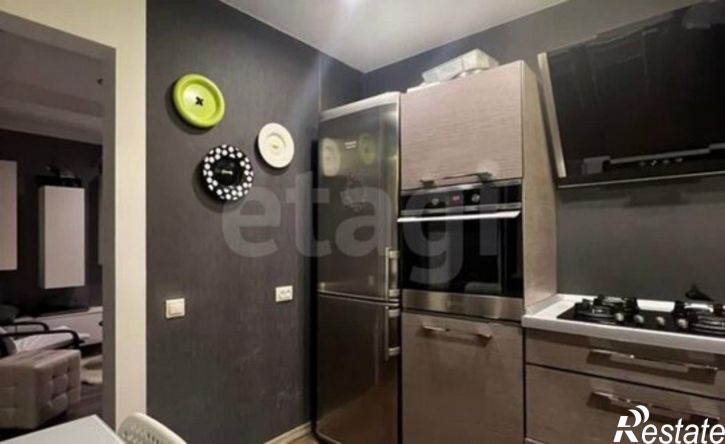 3-комн квартира ул Металлургов, 1,  д. 1