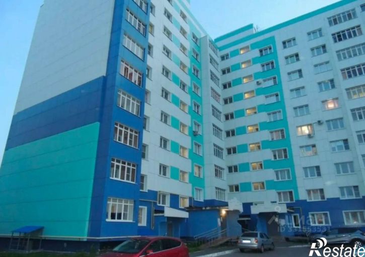 2-комн квартира улица Сураева-Королёва, 3,  д. 3