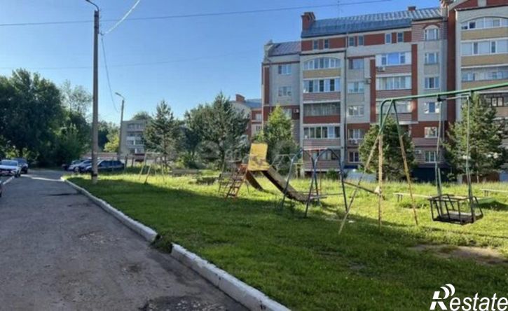 3-комн квартира ул Ульянова, 75А,  д. 75А