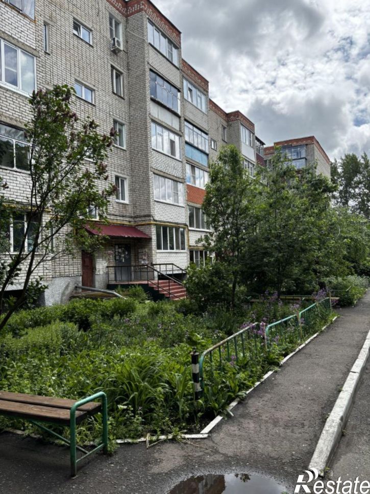 3-комн квартира ул Федосеенко, 2,  д. 2