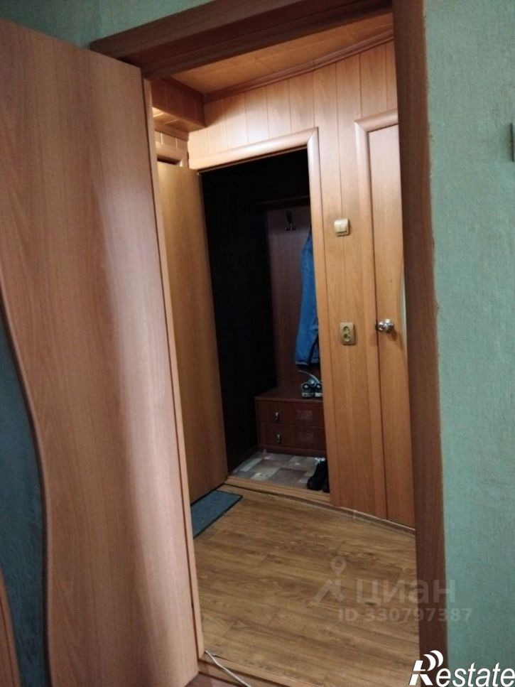1-комн квартира пр-кт 50 лет Октября, 8,  д. 8