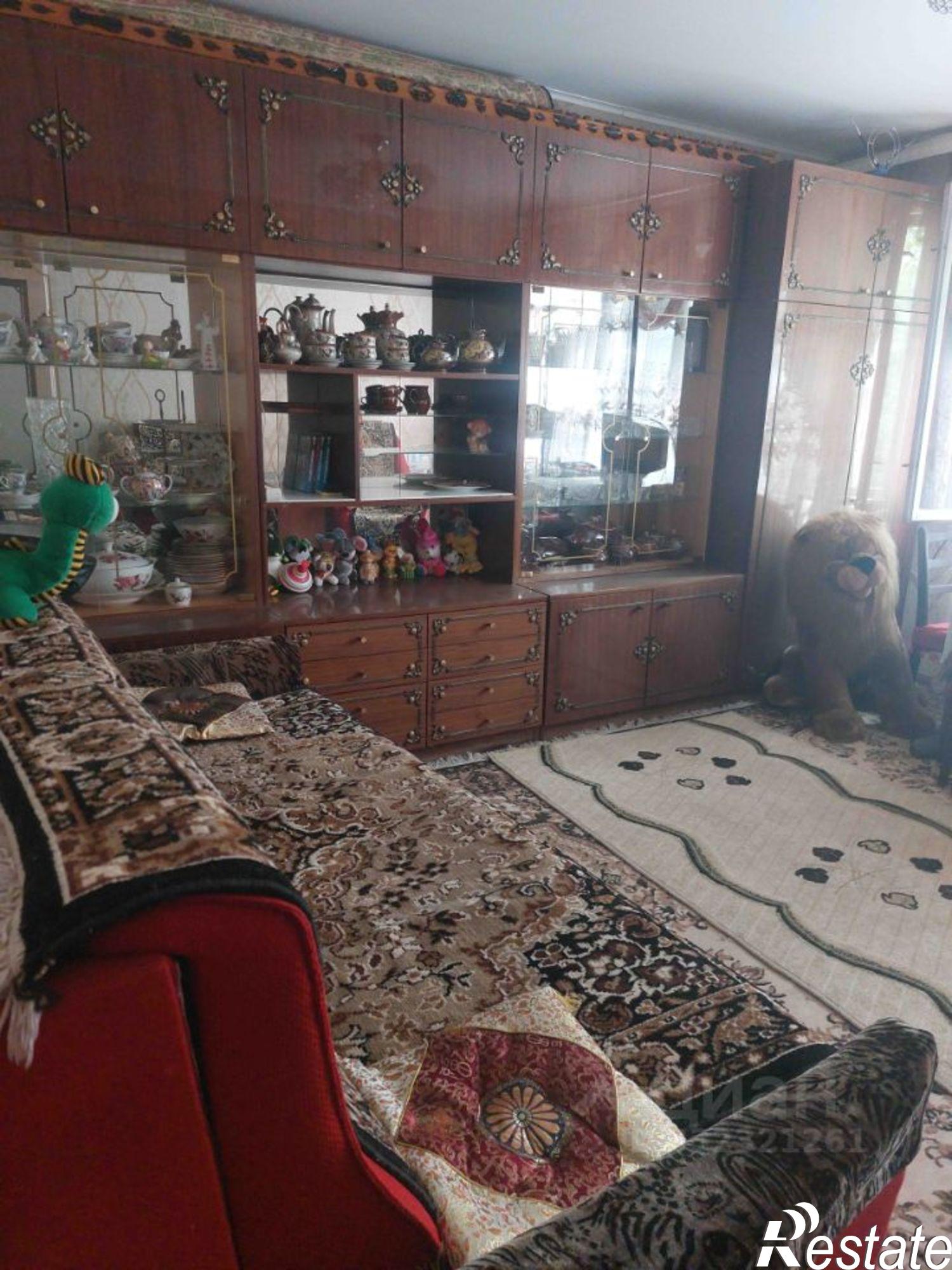 Сдать квартиру за 15 000 рублей на пр-кт 70 лет Октября, 116