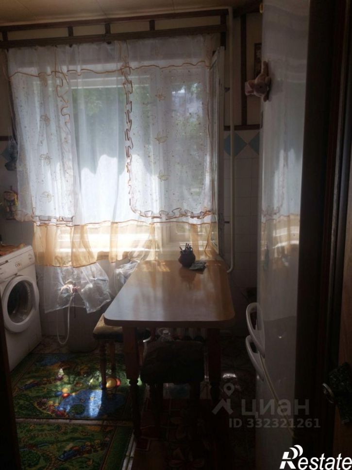 2-комн квартира пр-кт 70 лет Октября, 116,  д. 116