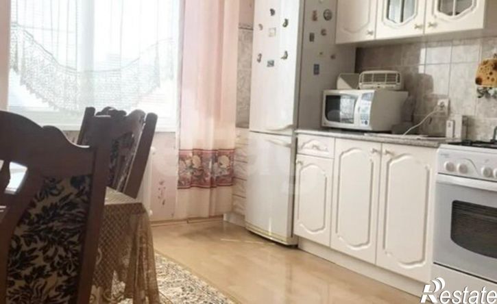3-комн квартира ул Комарова, 16,  д. 16