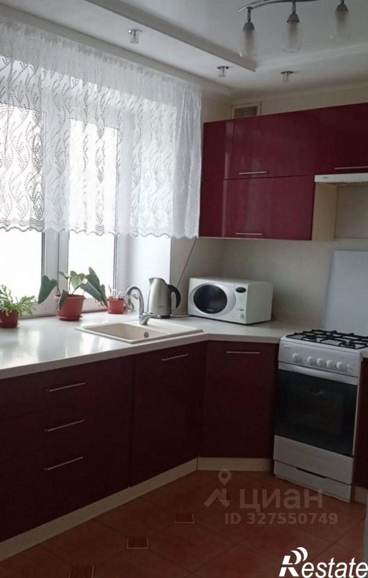 3-комн квартира ул Б.Хмельницкого, 65,  д. 65