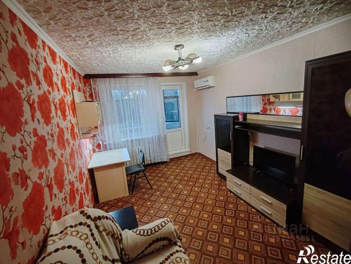 3-комн квартира пр-кт 50 лет Октября, 31,  д. 31