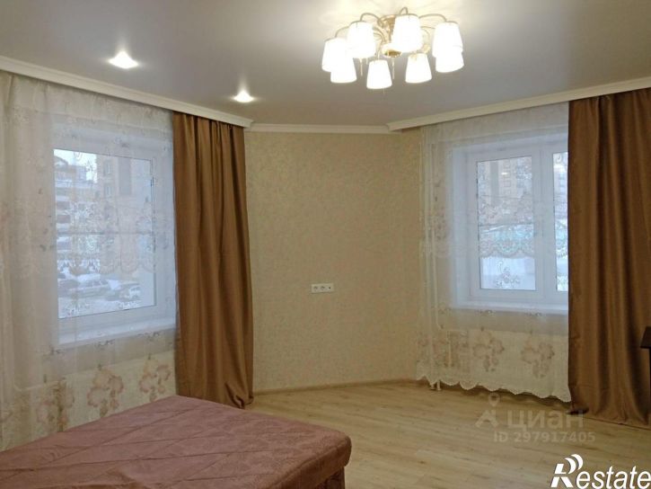 1-комн квартира ул Короленко, 10,  д. 10