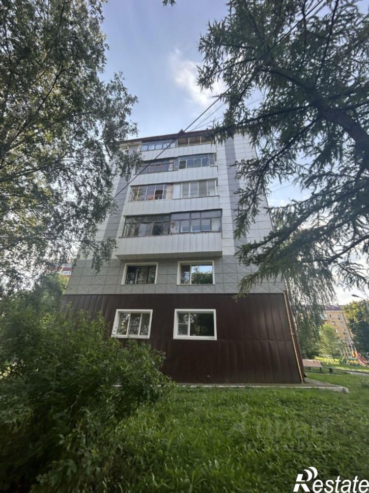 3-комн квартира ул Федосеенко, 17,  д. 17