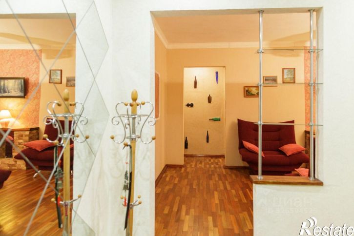 3-комн квартира ул Володарского, 58 2,  д. 58 2,  к. 2