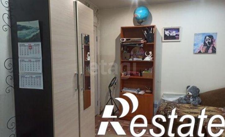 4-комн квартира улица Есенина, 20,  д. 20