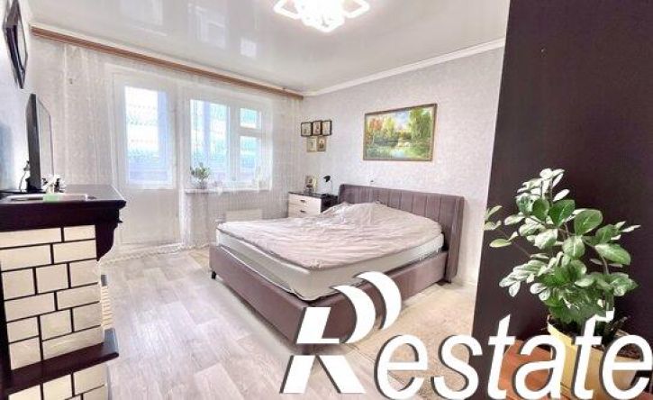 2-комн квартира улица Лихачёва, 42,  д. 42