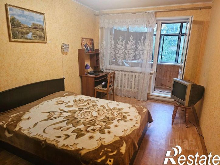 2-комн квартира улица Есенина, 2,  д. 2