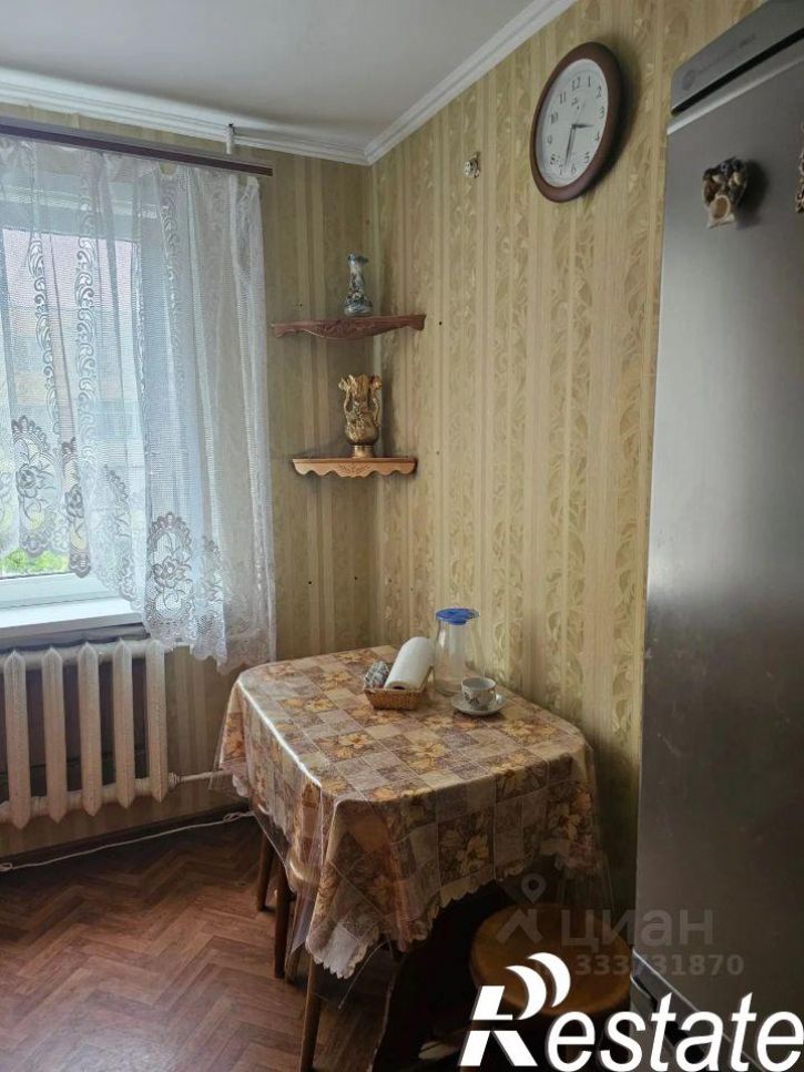 2-комн квартира улица Есенина, 2,  д. 2