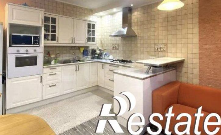 3-комн квартира улица Лихачёва, 19 к1,  д. 19 к1