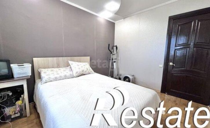 3-комн квартира улица Воинова, 26 к1,  д. 26 к1