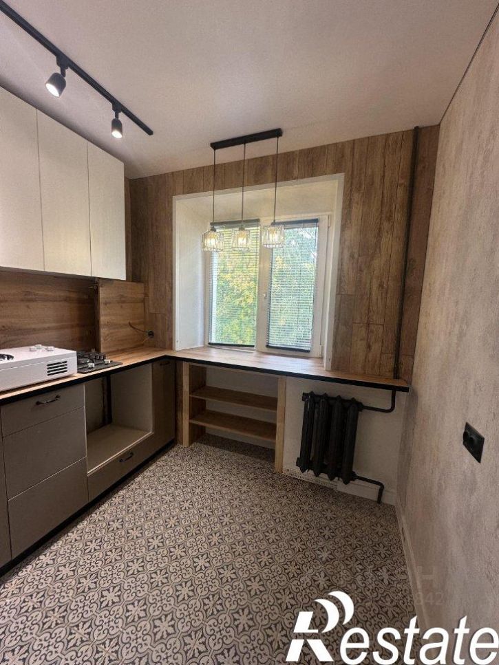 2-комн квартира Серадзская улица, 28,  д. 28