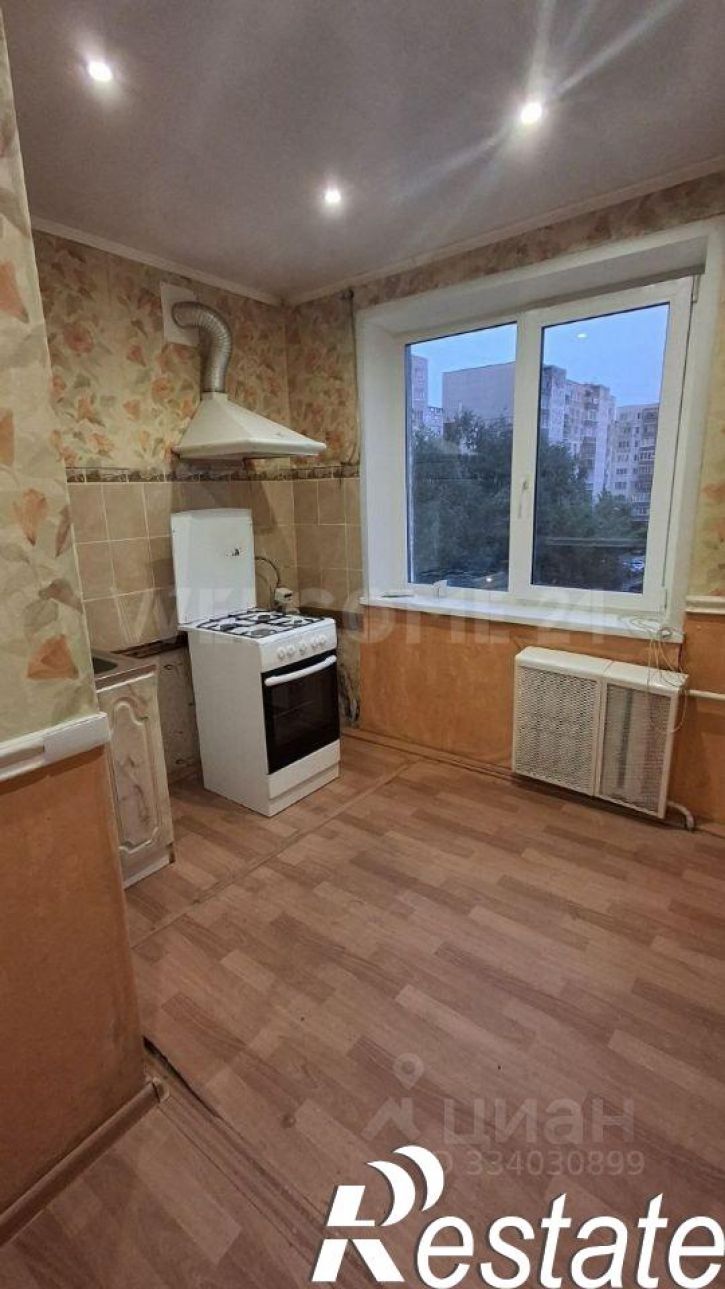 3-комн квартира улица Косарева, 3 к2,  д. 3 к2