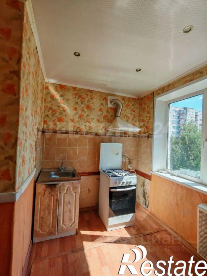 3-комн квартира улица Косарева, 3 к2,  д. 3 к2