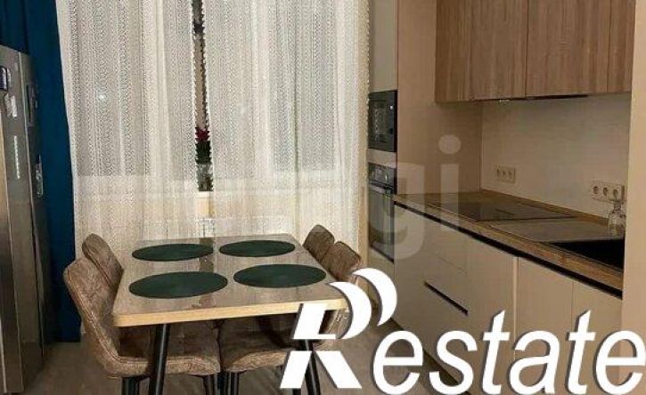 2-комн квартира улица Анны Лусс, 7А,  д. 7А