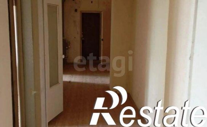 3-комн квартира улица Ульянова, 22Д,  д. 22Д