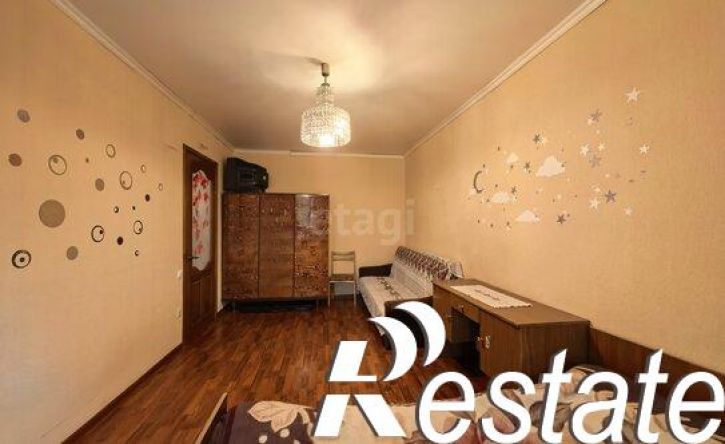 2-комн квартира улица Розы Люксембург, 24,  д. 24