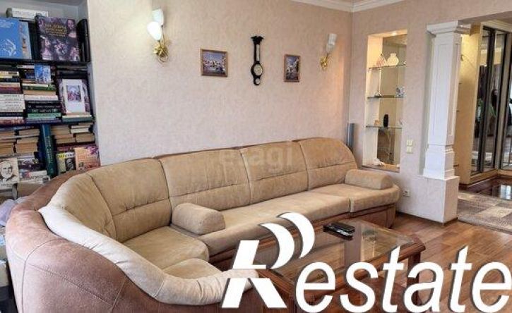 3-комн квартира улица Косарева, 13 к1,  д. 13 к1