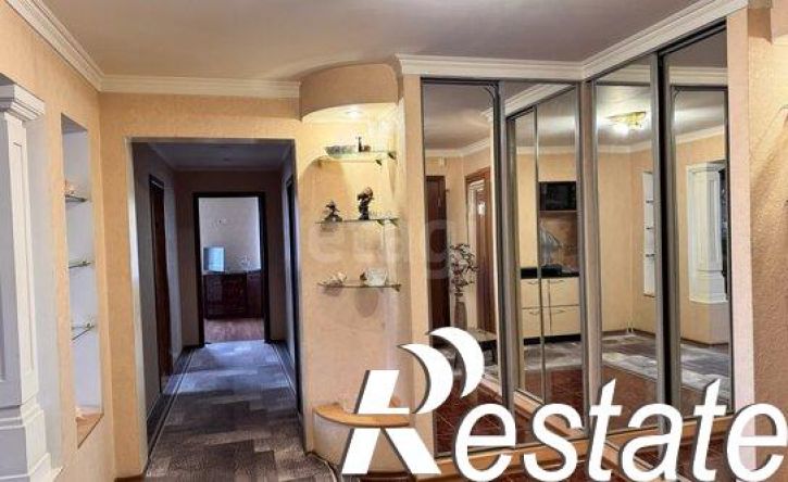 3-комн квартира улица Косарева, 13 к1,  д. 13 к1