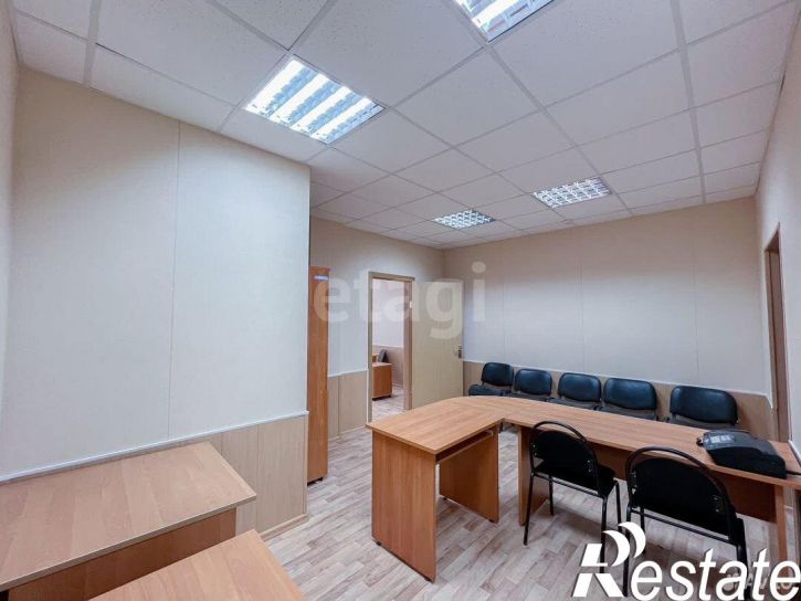 Отдельное здание Строительная улица, 11Б,  д. 11Б